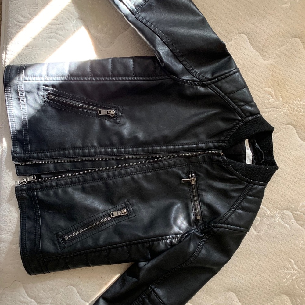 Boys faux leather jacket, black size 5/6
